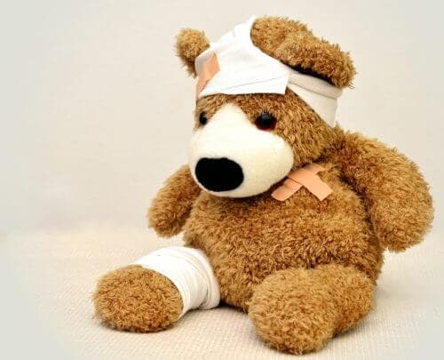 hurt-yourself-self-harm-alternatives-supportiv-injured-teddy-bear